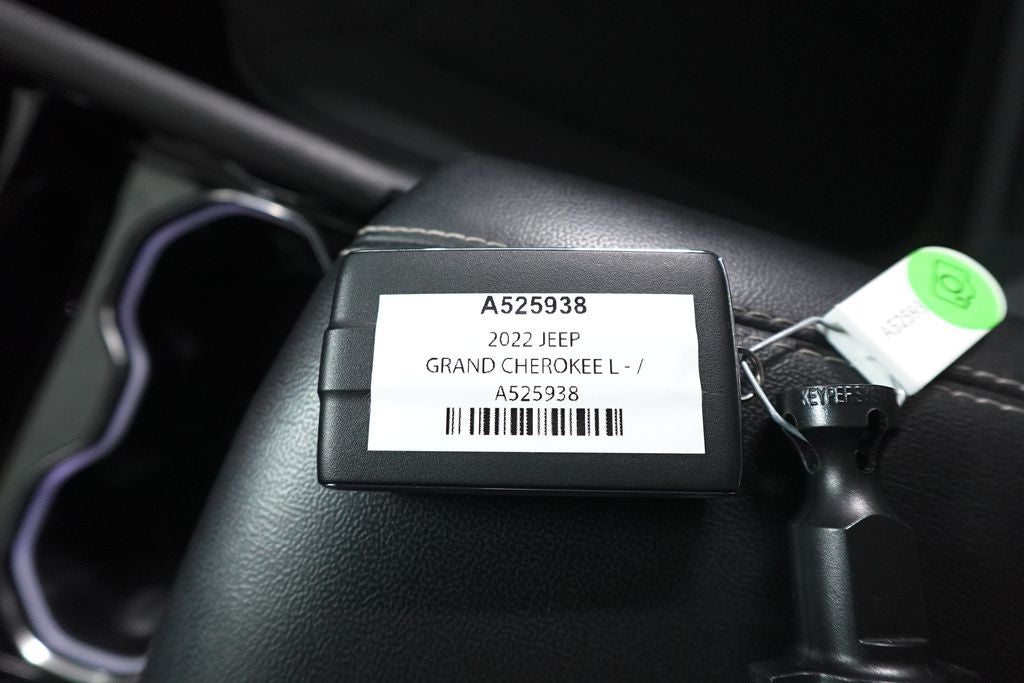 2022 Jeep Grand Cherokee L Laredo