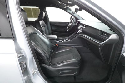 2024 Jeep Grand Cherokee L Altitude 4x4
