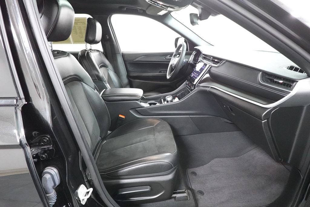 2023 Jeep Grand Cherokee L Altitude X