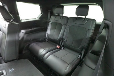 2026 Jeep Grand Cherokee L Laredo Altitude