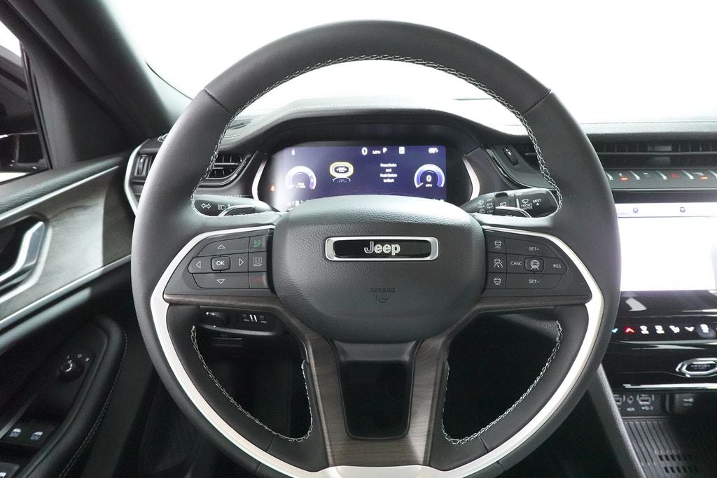 2026 Jeep Grand Cherokee L Laredo