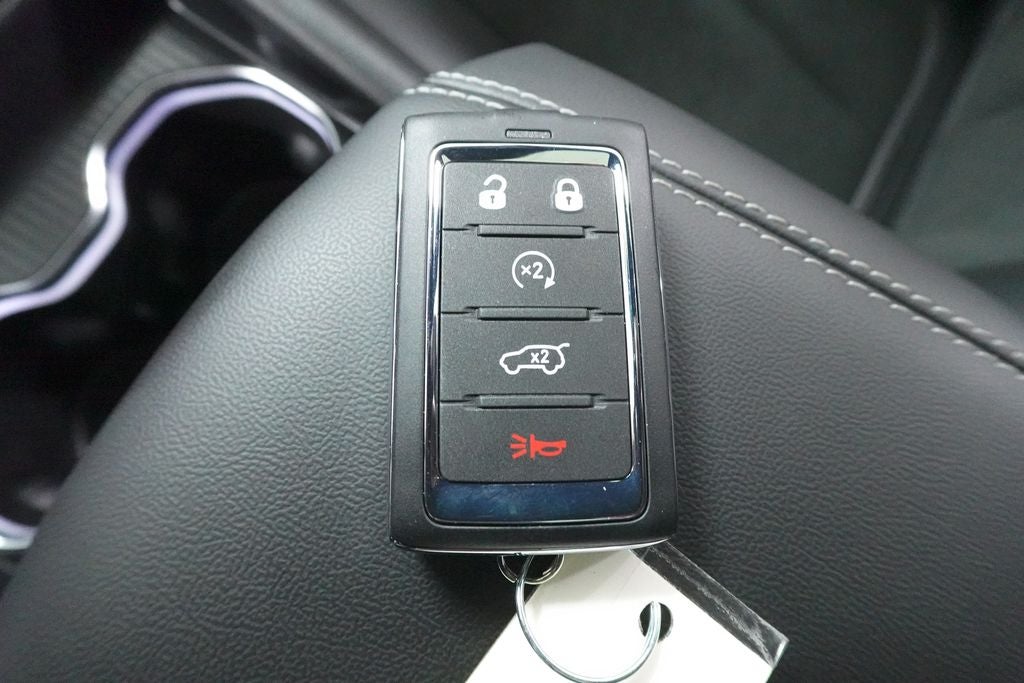 2026 Jeep Grand Cherokee L Laredo