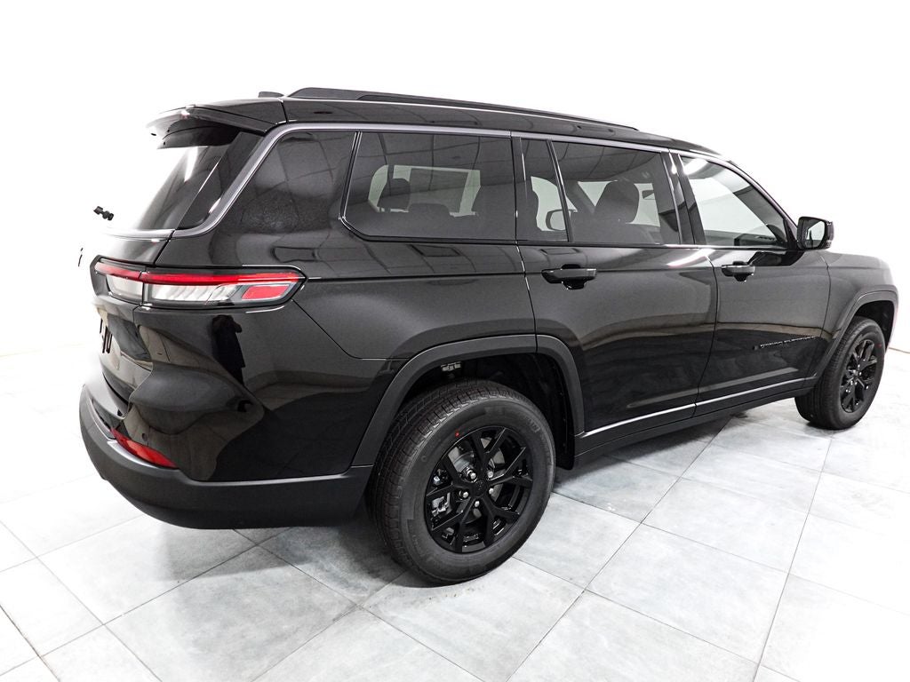 2026 Jeep Grand Cherokee L Laredo