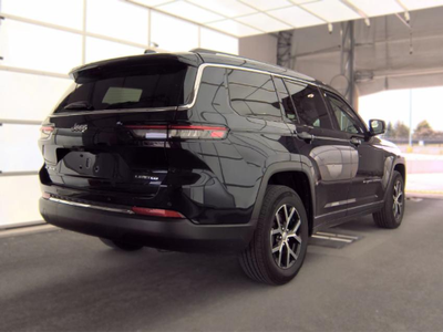 2023 Jeep Grand Cherokee L Limited 4x4