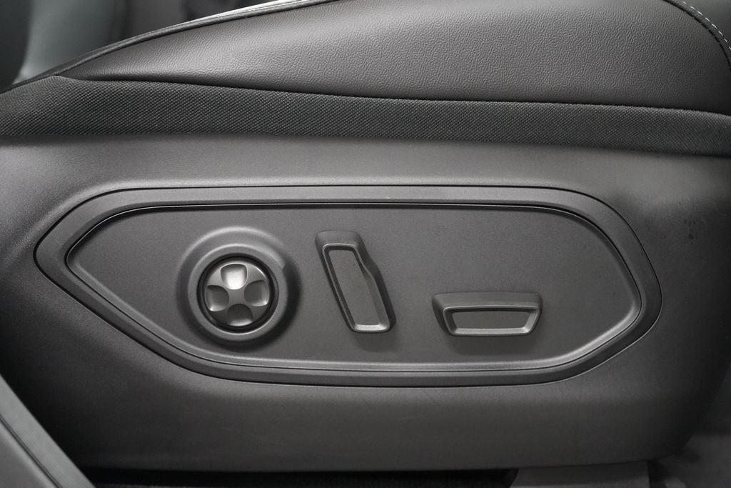 2027 Jeep Grand Cherokee L Limited