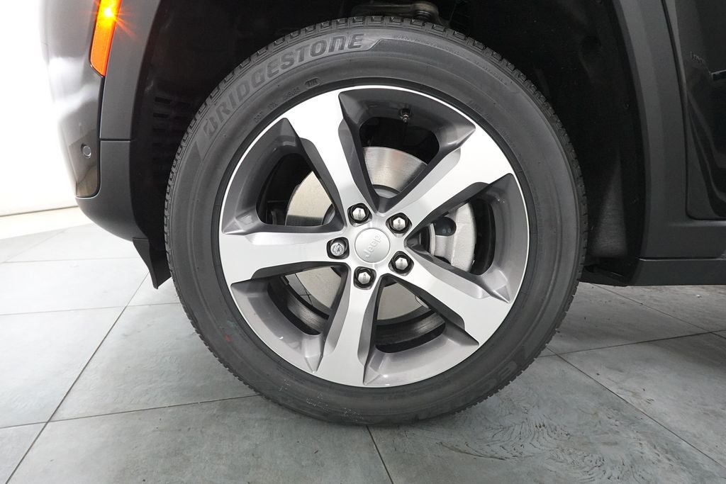 Vehicle thumbnail
