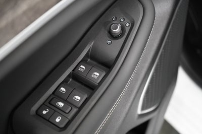 2027 Jeep Grand Cherokee L Limited Reserve