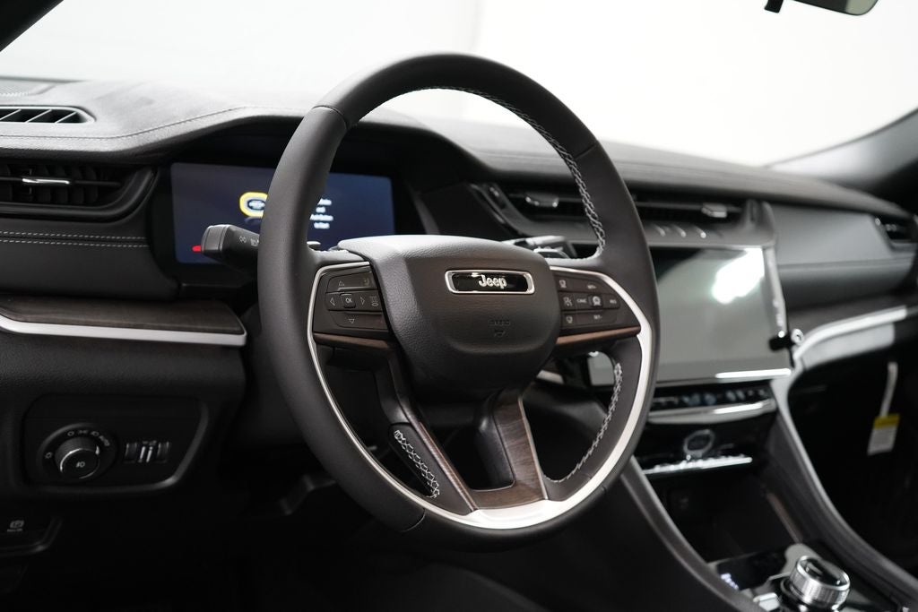 2027 Jeep Grand Cherokee L Limited