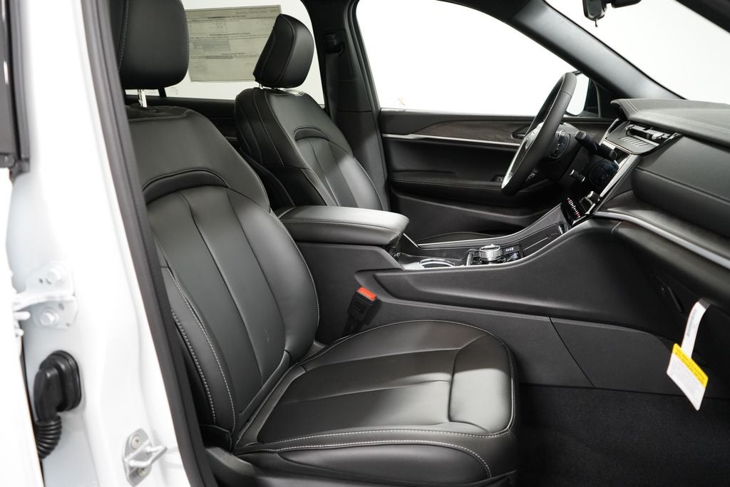 2027 Jeep Grand Cherokee L Limited