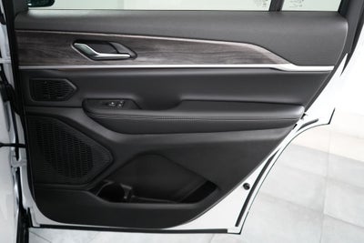 2027 Jeep Grand Cherokee L Limited