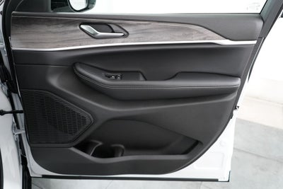 2027 Jeep Grand Cherokee L Limited