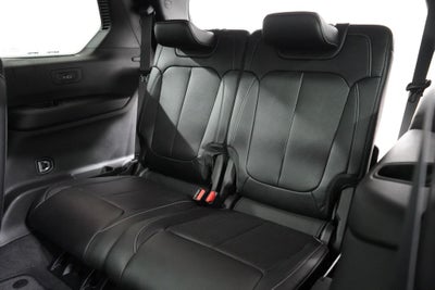 2027 Jeep Grand Cherokee L Limited Reserve