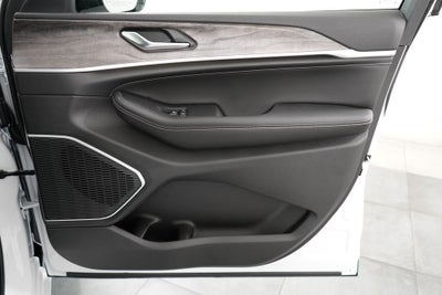 2027 Jeep Grand Cherokee L Limited Reserve