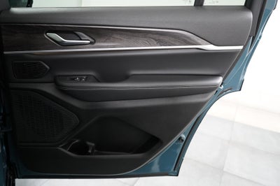 2027 Jeep Grand Cherokee L Limited