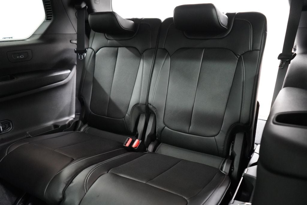 2027 Jeep Grand Cherokee L Limited Reserve