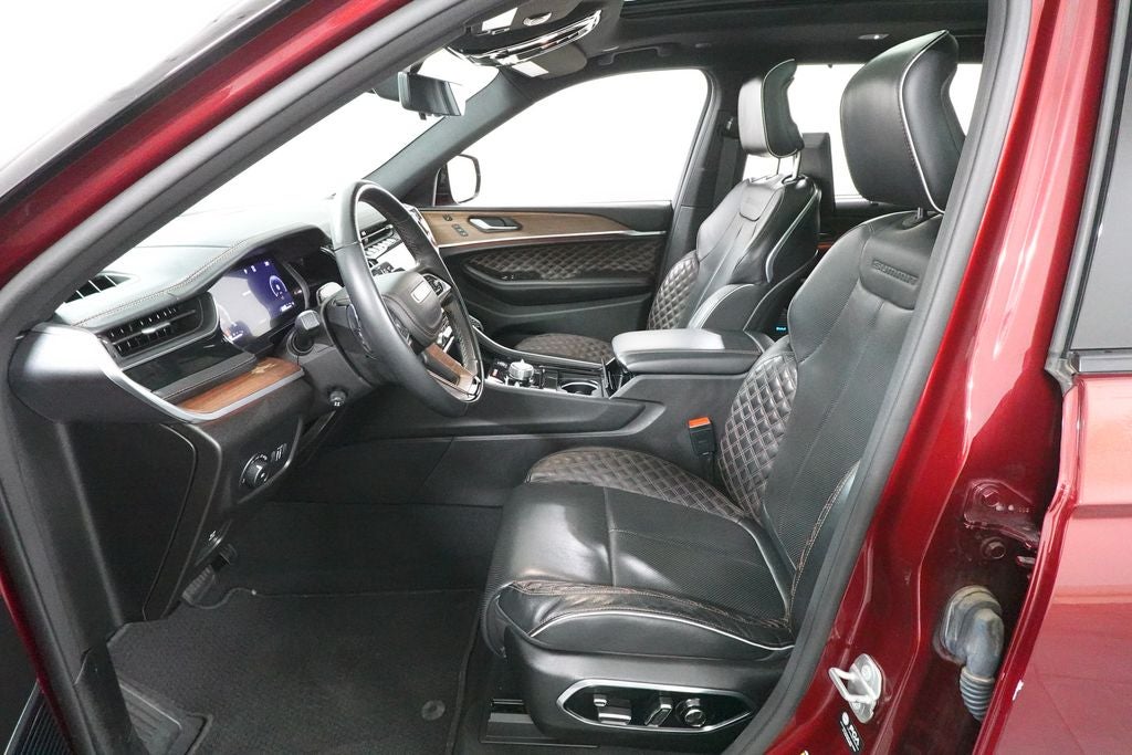 2023 Jeep Grand Cherokee L Summit
