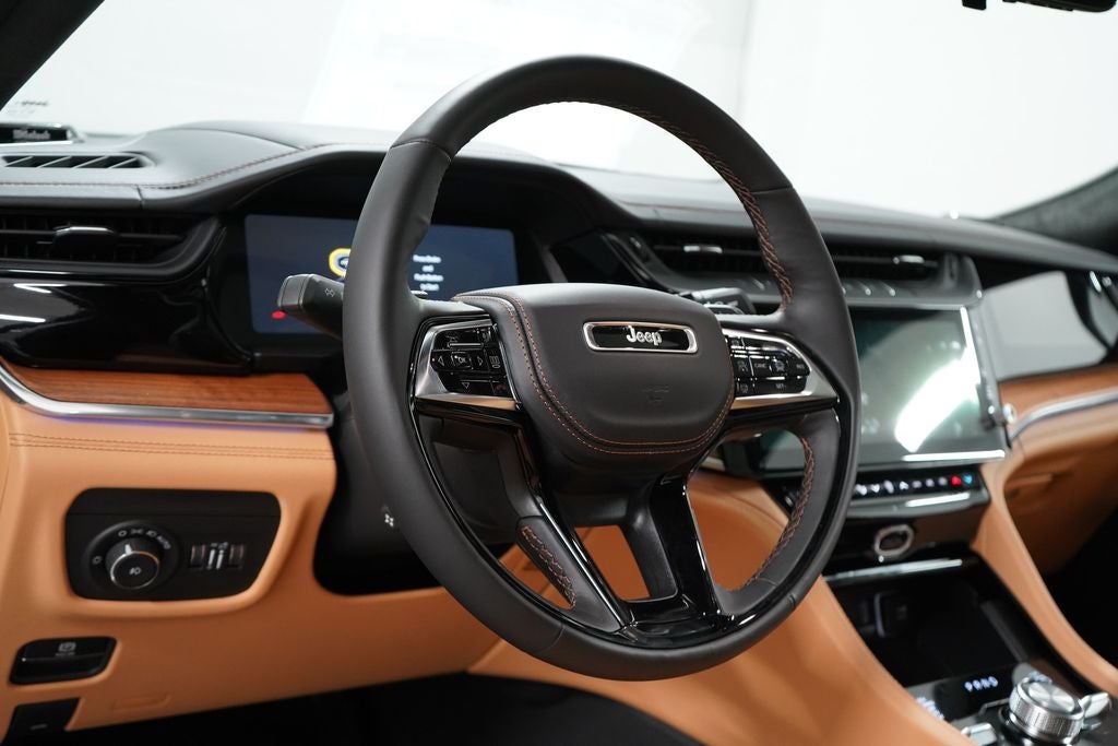 2027 Jeep Grand Cherokee L Summit