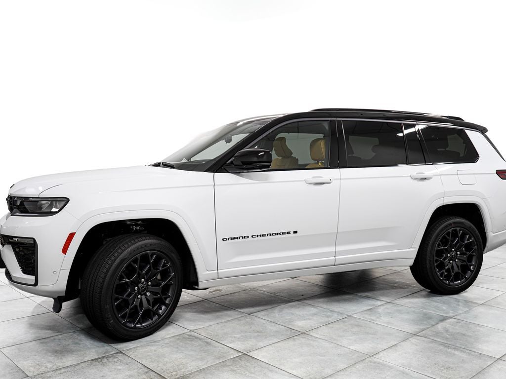 2027 Jeep Grand Cherokee L Summit