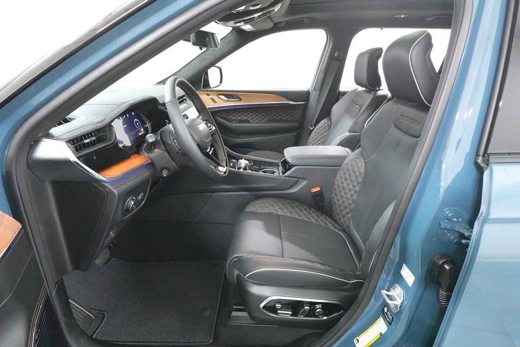 2026 Jeep Grand Cherokee L Summit