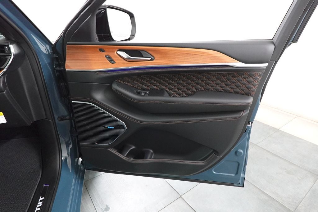 2026 Jeep Grand Cherokee L Summit