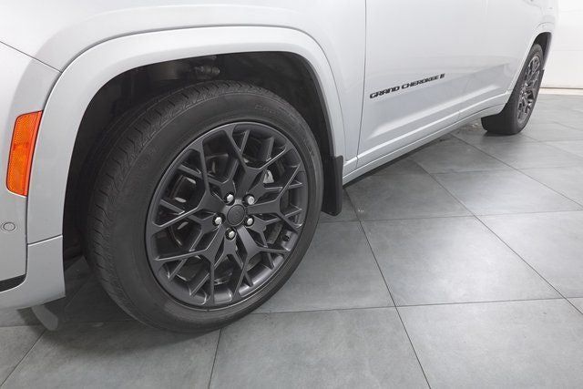 2024 Jeep Grand Cherokee L Summit