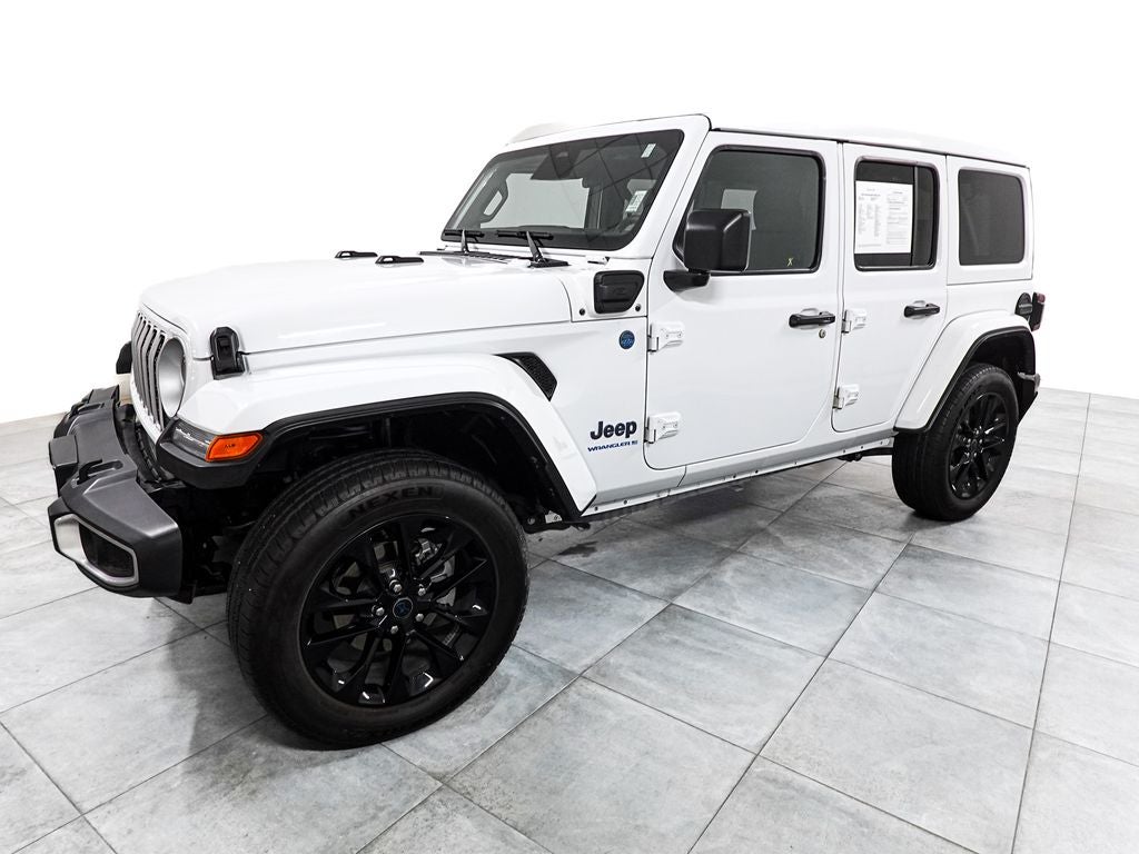 2025 Jeep Wrangler 4xe Sahara