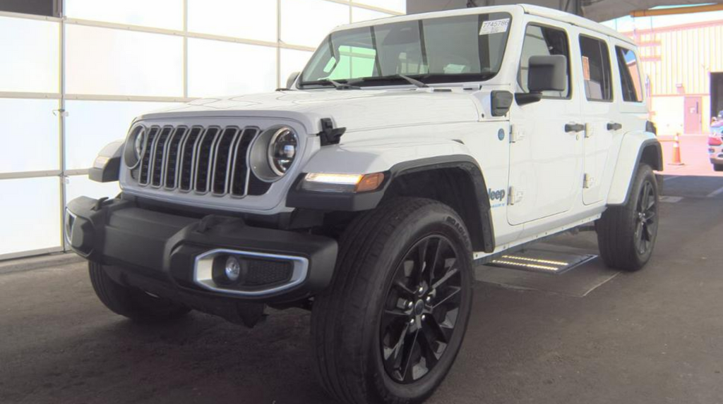 2025 Jeep Wrangler Sahara 4xe