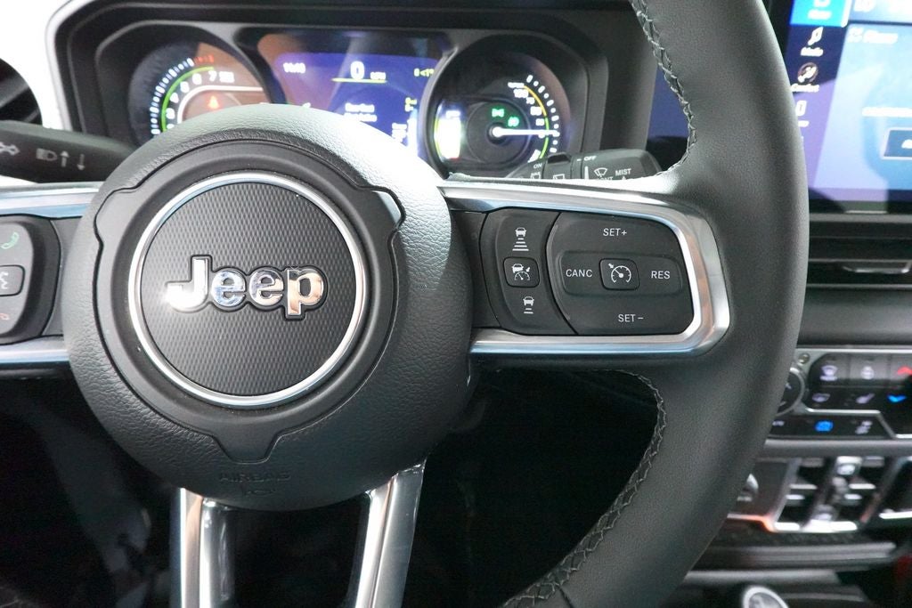 2025 Jeep Wrangler 4xe Sahara