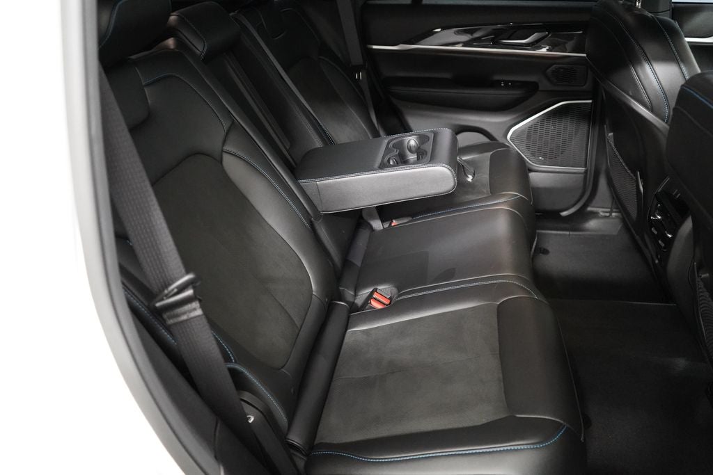 2022 Jeep Grand Cherokee Trailhawk
