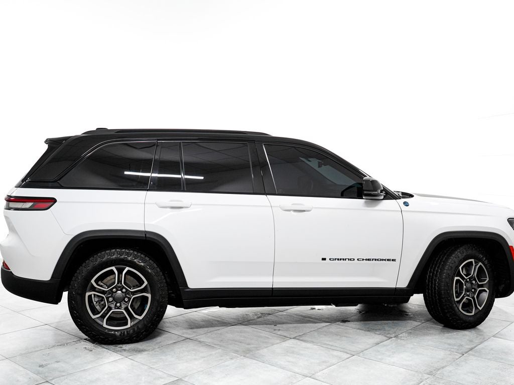 2022 Jeep Grand Cherokee Trailhawk