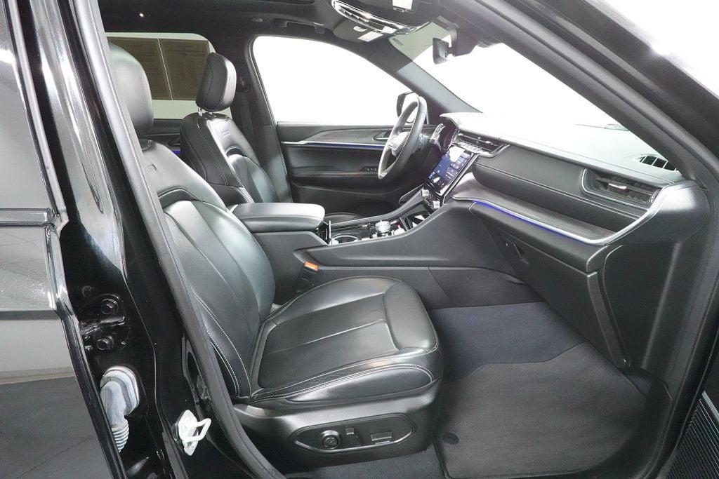 2022 Jeep Grand Cherokee 4xe Overland 4xe