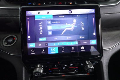 2022 Jeep Grand Cherokee 4xe Overland