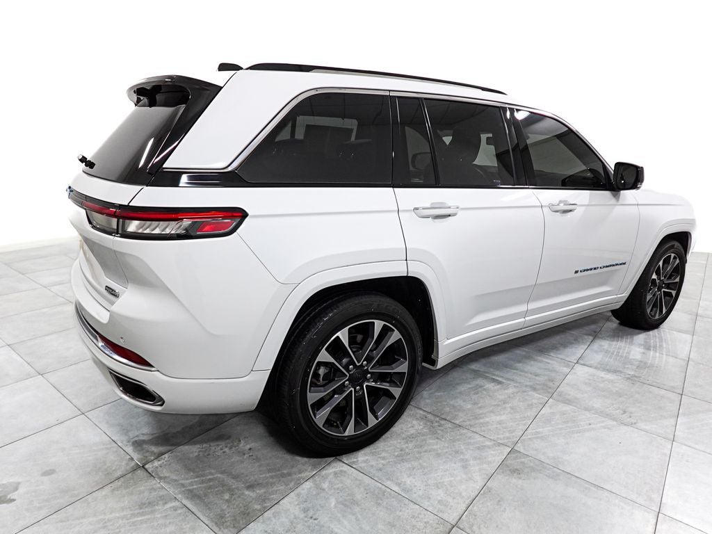 2022 Jeep Grand Cherokee 4xe Overland