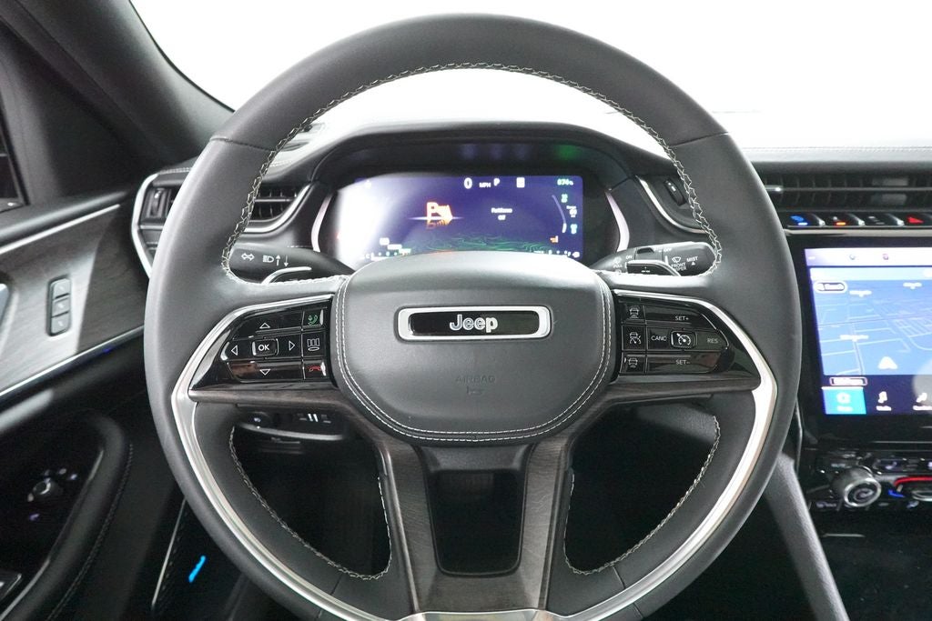 2022 Jeep Grand Cherokee 4xe Overland