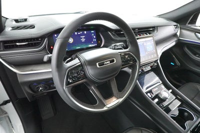 2022 Jeep Grand Cherokee 4xe Overland