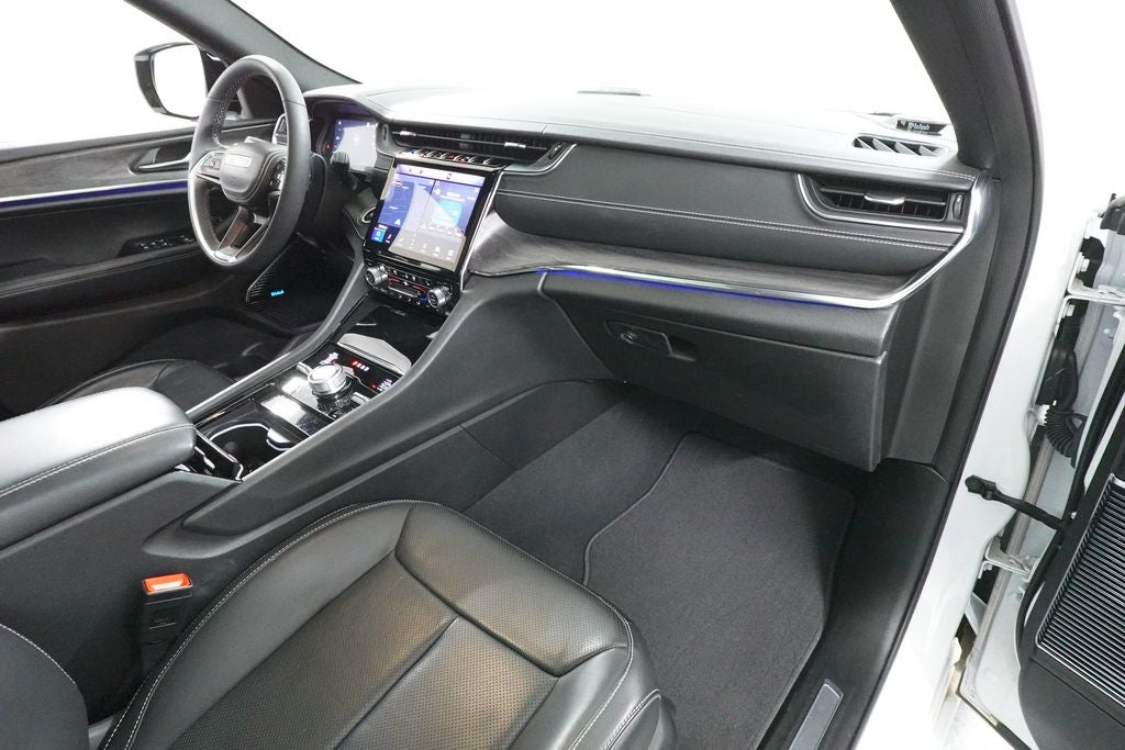 2022 Jeep Grand Cherokee 4xe Overland