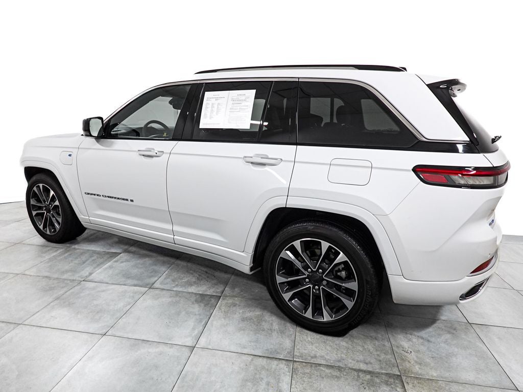 2022 Jeep Grand Cherokee 4xe Overland