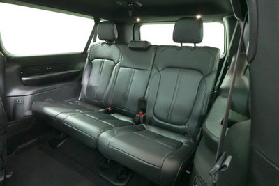 2026 Jeep Grand Wagoneer L 4x4
