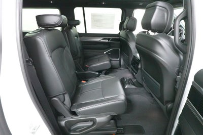 2026 Jeep Grand Wagoneer L 4x4