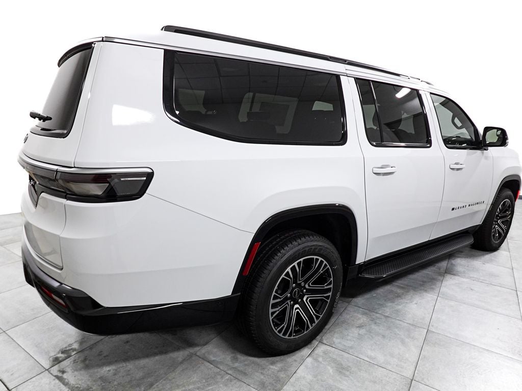 2026 Jeep Grand Wagoneer L 4x4
