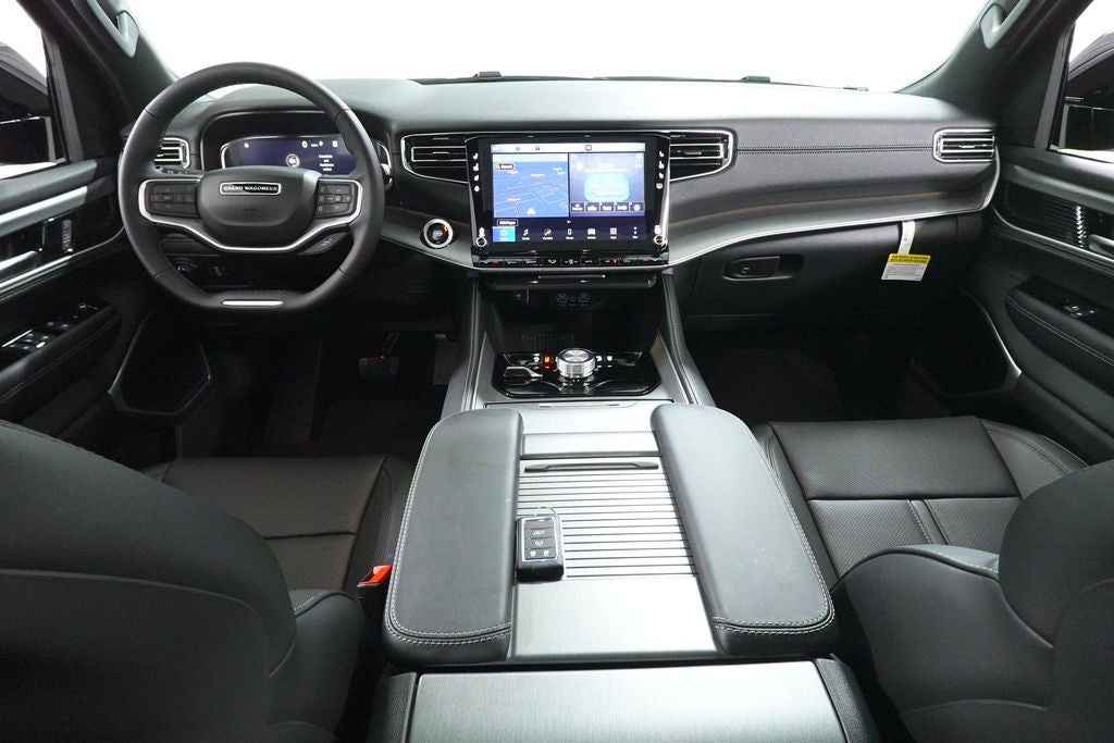 2026 Jeep Grand Wagoneer L 4x4