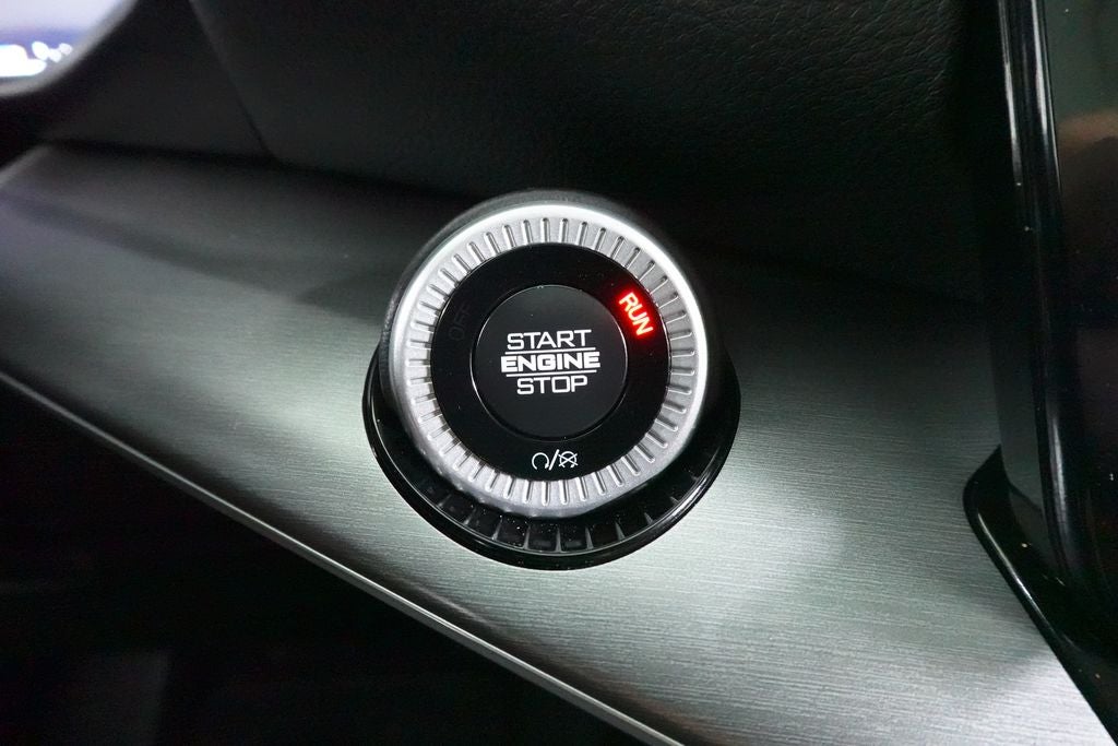 2026 Jeep Grand Wagoneer L 4x4