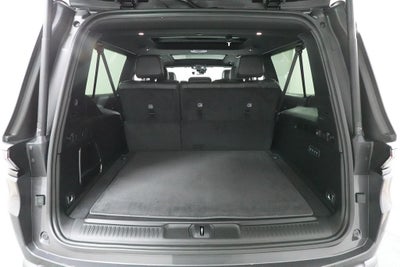 2026 Jeep Grand Wagoneer L 4x4