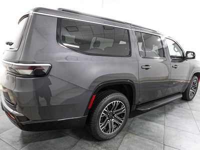 2026 Jeep Grand Wagoneer L 4x4