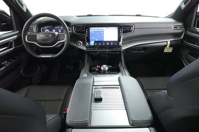 2026 Jeep Grand Wagoneer L 4x4