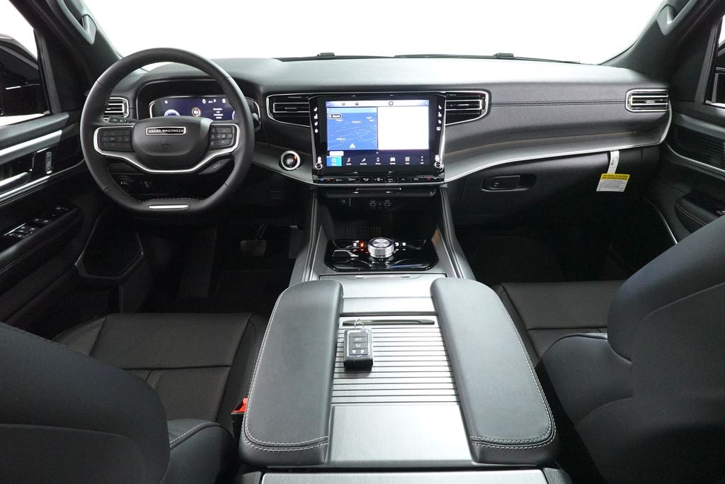 2026 Jeep Grand Wagoneer L 4x4