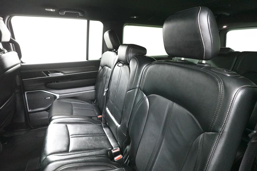 2024 Jeep Wagoneer L Series III