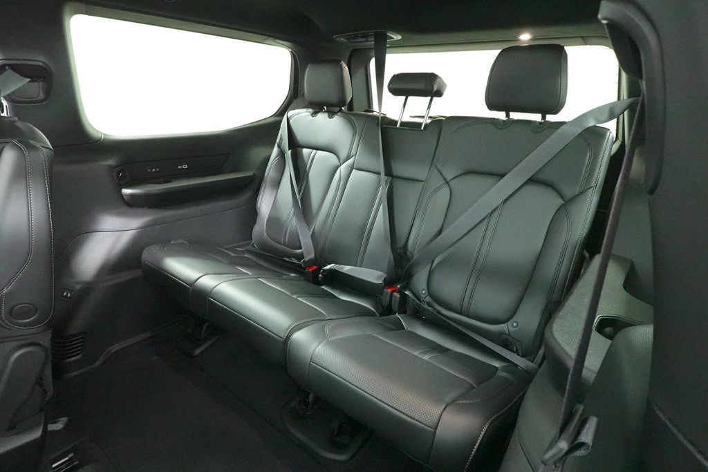 2026 Jeep Grand Wagoneer Upland