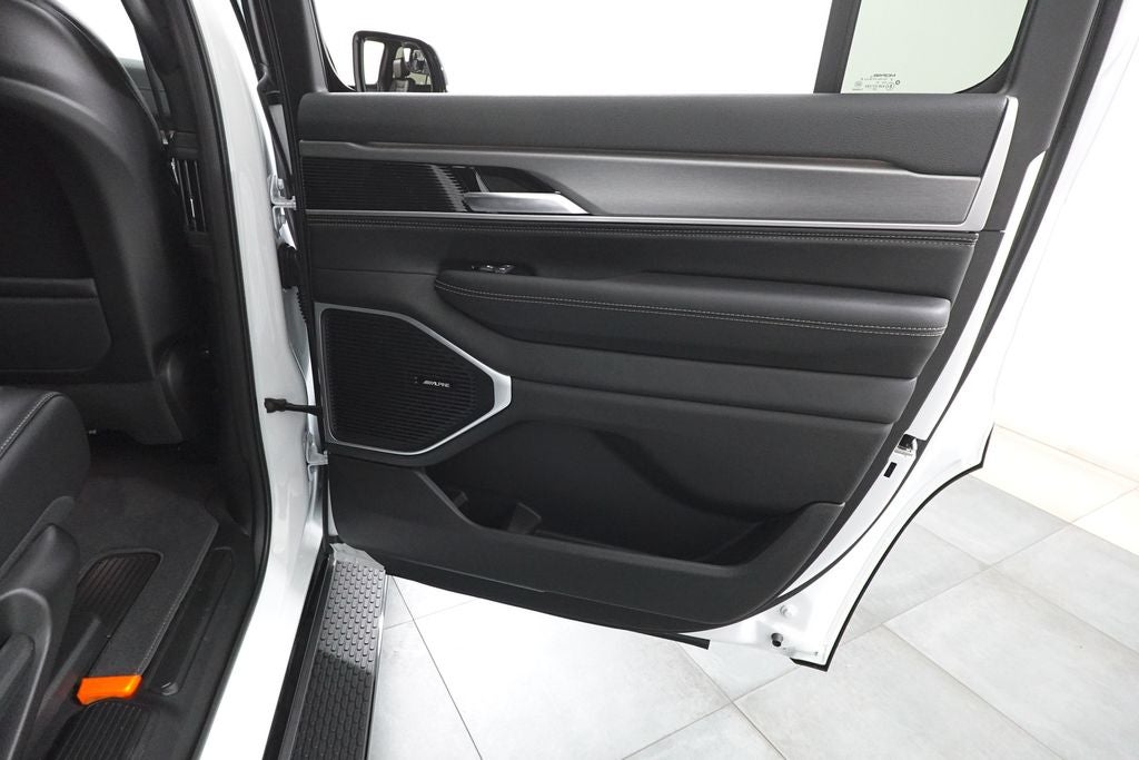 2026 Jeep Grand Wagoneer Upland