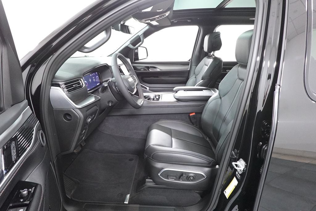 2026 Jeep Grand Wagoneer 4x4